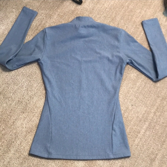 2 Under Armour mock turtle neck shirts - Picture 2 of 5